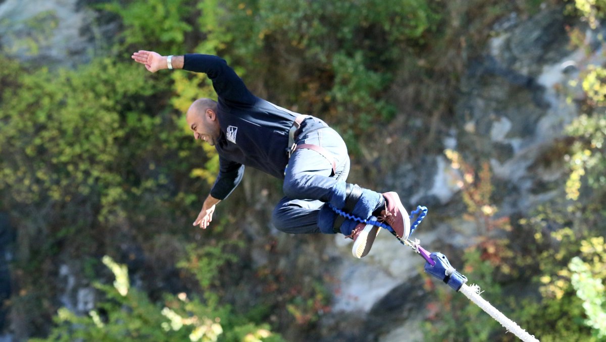 AmarLatif_'s tweet photo. Oh my goodness, I'm going to be on @GMB with @BenShephard and @CharlotteHawkins tomorrow morning!
Tune in to @ITV tomorrow at 7:15 (or on +1 at 8:15) to catch me debating whether or not adventure travel should be banned. No points for guessing which side I'll be taking!😎 https://t.co/QzD7LLr7Af