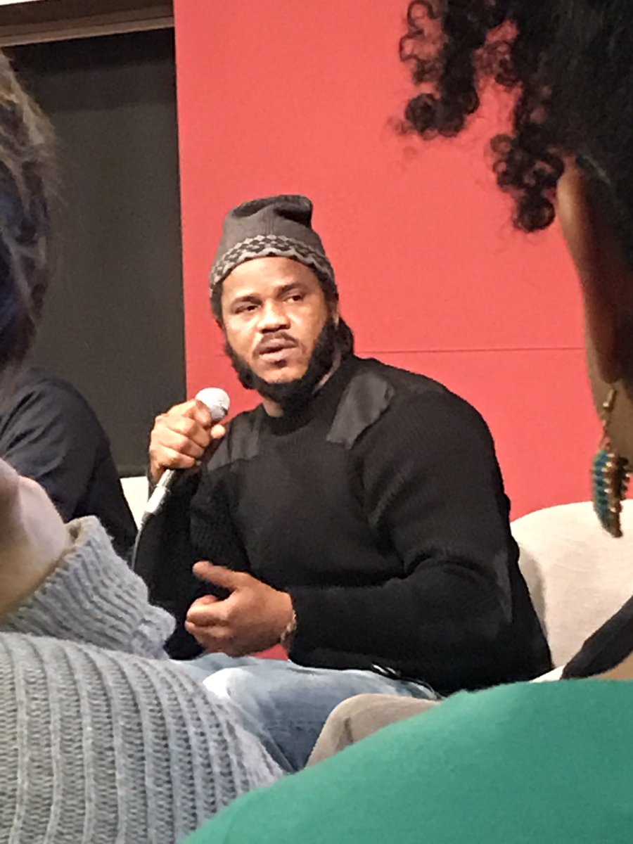 IF_Barcelona's tweet photo. @Thiat_KG : « les activistes sont un pont entre les politiques et le peuple »
« Je rappe dans les bus sénégalais pour inciter les gens à voter » #consciencecitoyenne https://t.co/XTSqI0irk0