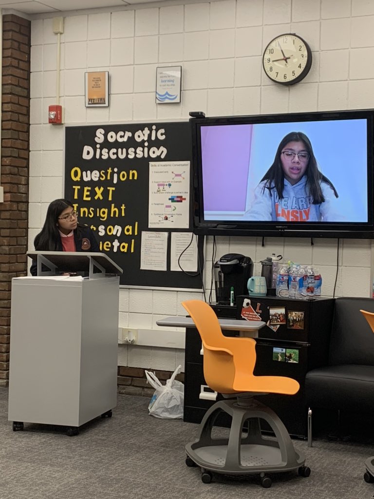 teachcoachcadet's tweet photo. IR Project Presentations #linslyreads #Creativity https://t.co/KaL2Cm1IGO