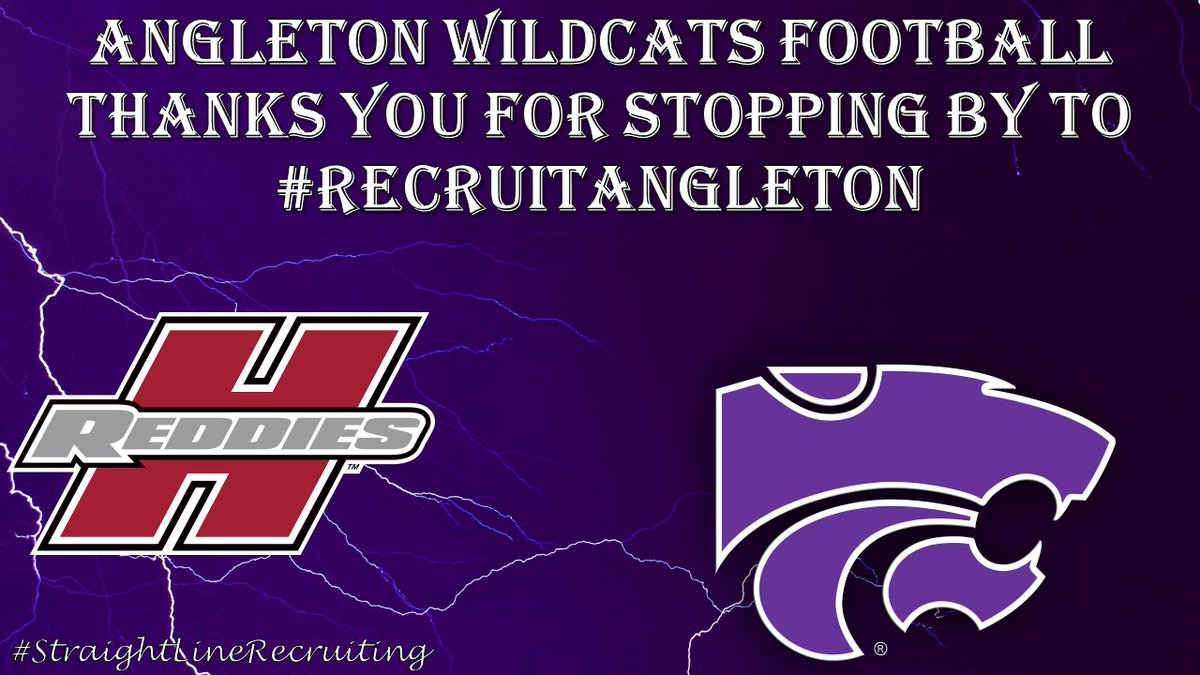 PurpleReignFB's tweet image. Thank you to @CoachELassiter and @ReddieFB for stopping by to #RecruitAngleton! #StraightLineRecruiting #PurpleReign