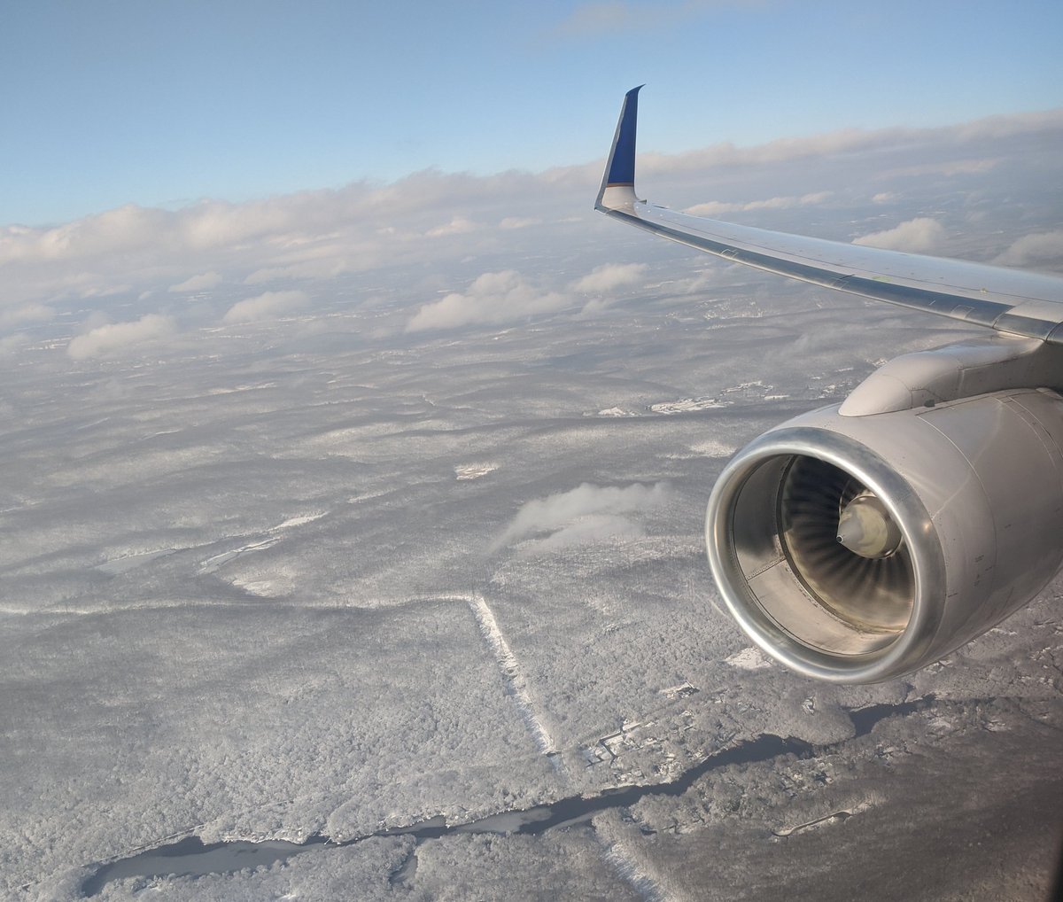We left EWR on our way to the North Pole and the weather really improved. @united #UAFantasyFlights