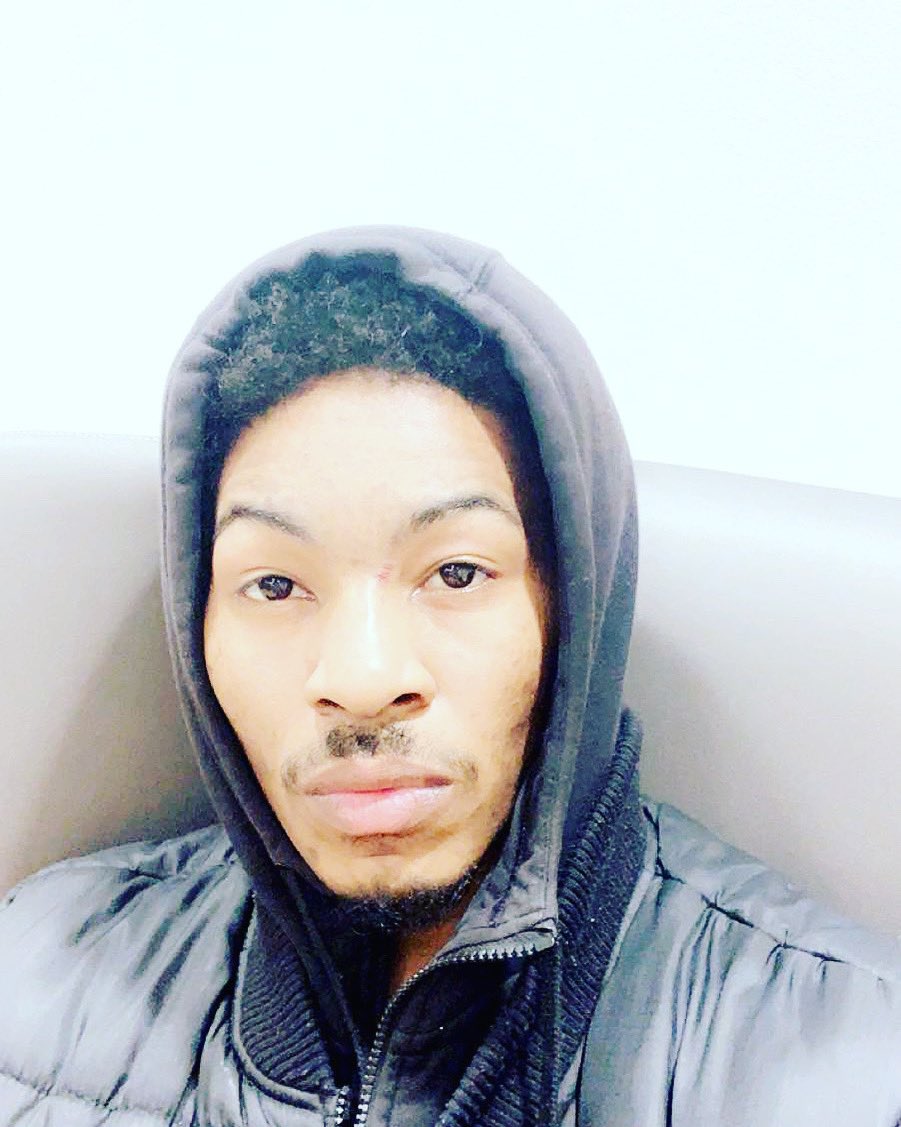 RomeVasari's tweet photo. Stay solid 💪🏽
@RomeVasari
#RIT6 #RomeVasari #NewMusic #GMD #6ixDon #AuroraIL #6ix3thirty #AurCity #Chicagoland #Vasari #RomeV #ABA https://t.co/3slQhKzaak