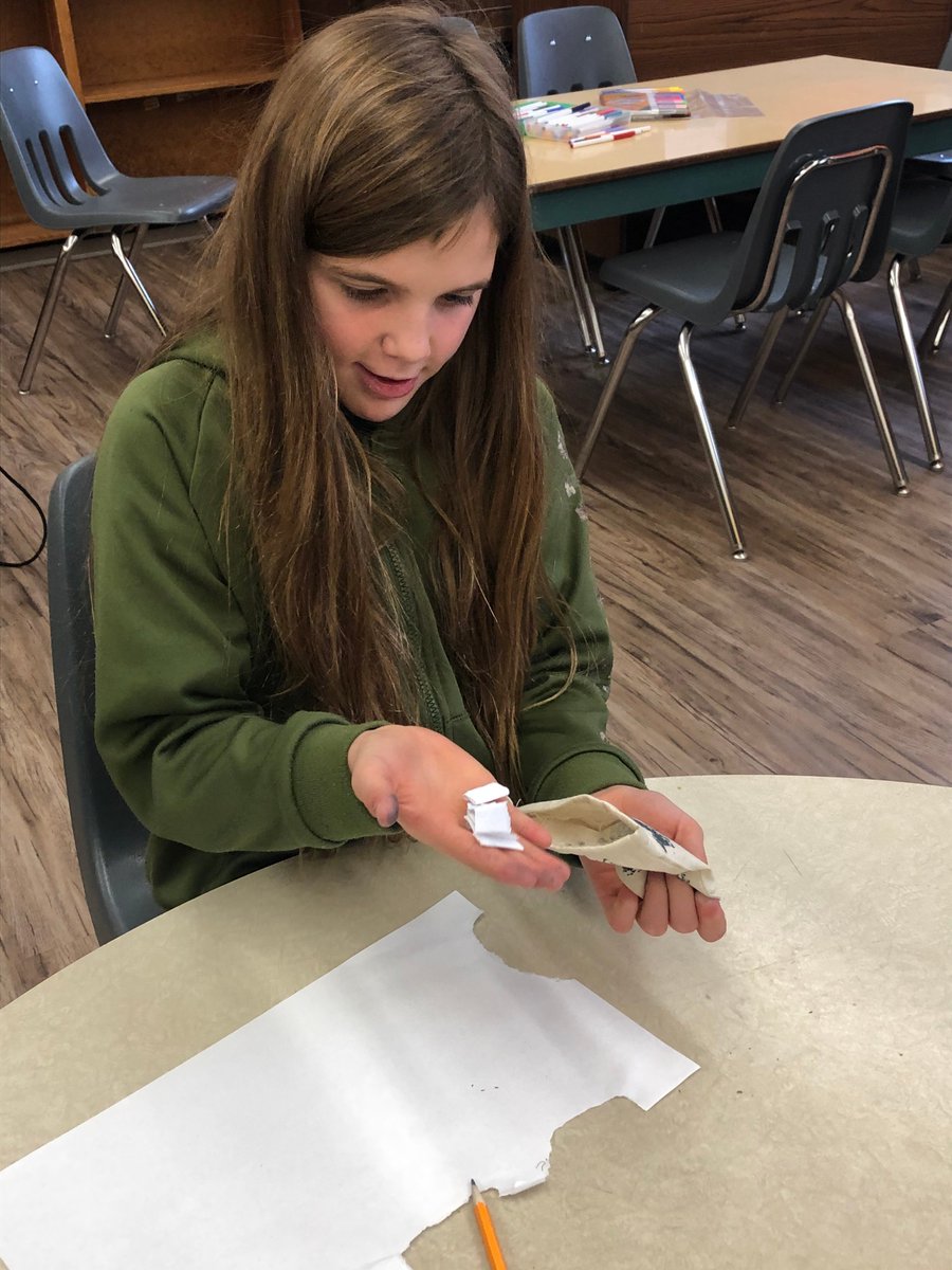 Inclusivity Project 2019, using the Medicine Wheel to promote connectedness and understanding.  Emotions-Heart: Gr. 1-3 Hope Bags <a href="/plrd25/">Prairie Land School Division</a> <a href="/cblackst/">Cindy Blackstock</a> @jasdan15