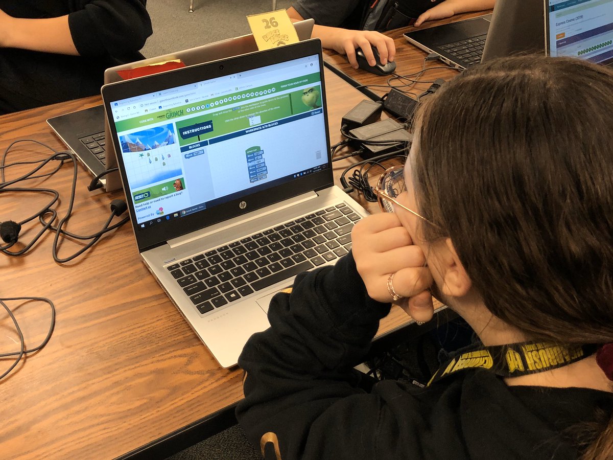 Did she save Christmas with her Grinch coding project? #HourofCode2019 @CCSDMagnet @CTEinCCSD @CSforNV