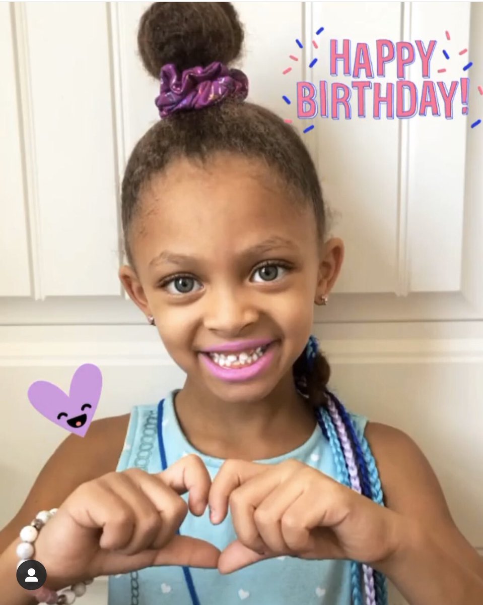 Bellalippystick's tweet photo. Happy 6th Birthday Bella! 💖
#boosbabe #birthdaygirl #bellaslippystick #girlygirl https://t.co/dNg1jewPkL