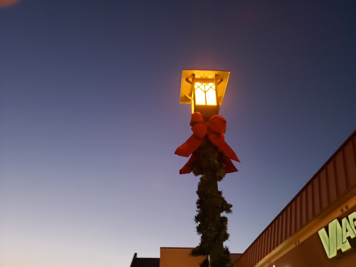A beautiful night at the Burke Centre shopping center.