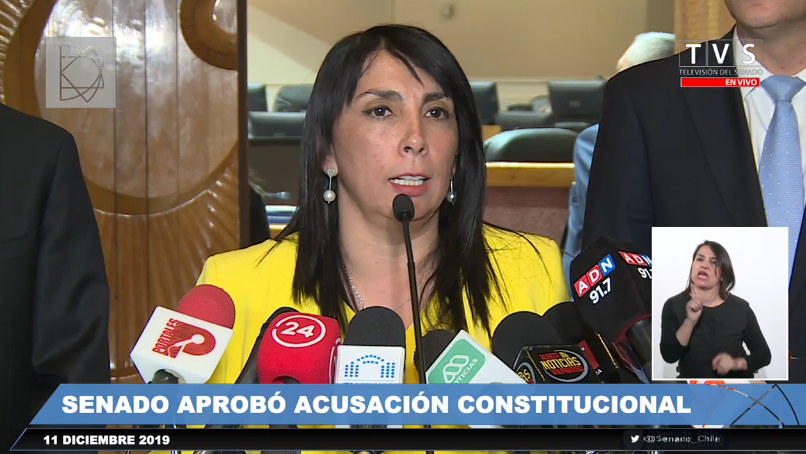 T13's tweet photo. Ministra Rubilar: "El Senado, enarbolando las banderas de la justicia, ha cometido un acto tremendamente injusto" #AcusaciónConstitucional
📺 EN VIVO » https://t.co/axJZAb9Bfv https://t.co/1aVHrssBgO