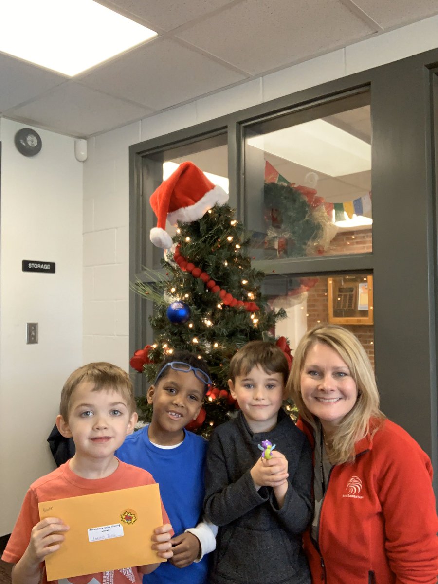 AttendHite's tweet photo. Hite Elementary’s PERFECT ATTENDANCE PRIZE DRAWING WINNERS for Nov! Part 2 #JCPSattendance #HiteElementary #WeAreJCPS #MissLessThanSix #EverydayCounts https://t.co/xe53XY0wGi