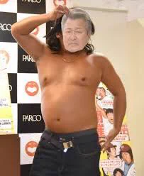@nagagutu_2525 なんか良いよな
故人を忘れられないのは辛いが
故人を思い出すのは幸いなこと
#ロバート秋山
#梅宮辰夫 