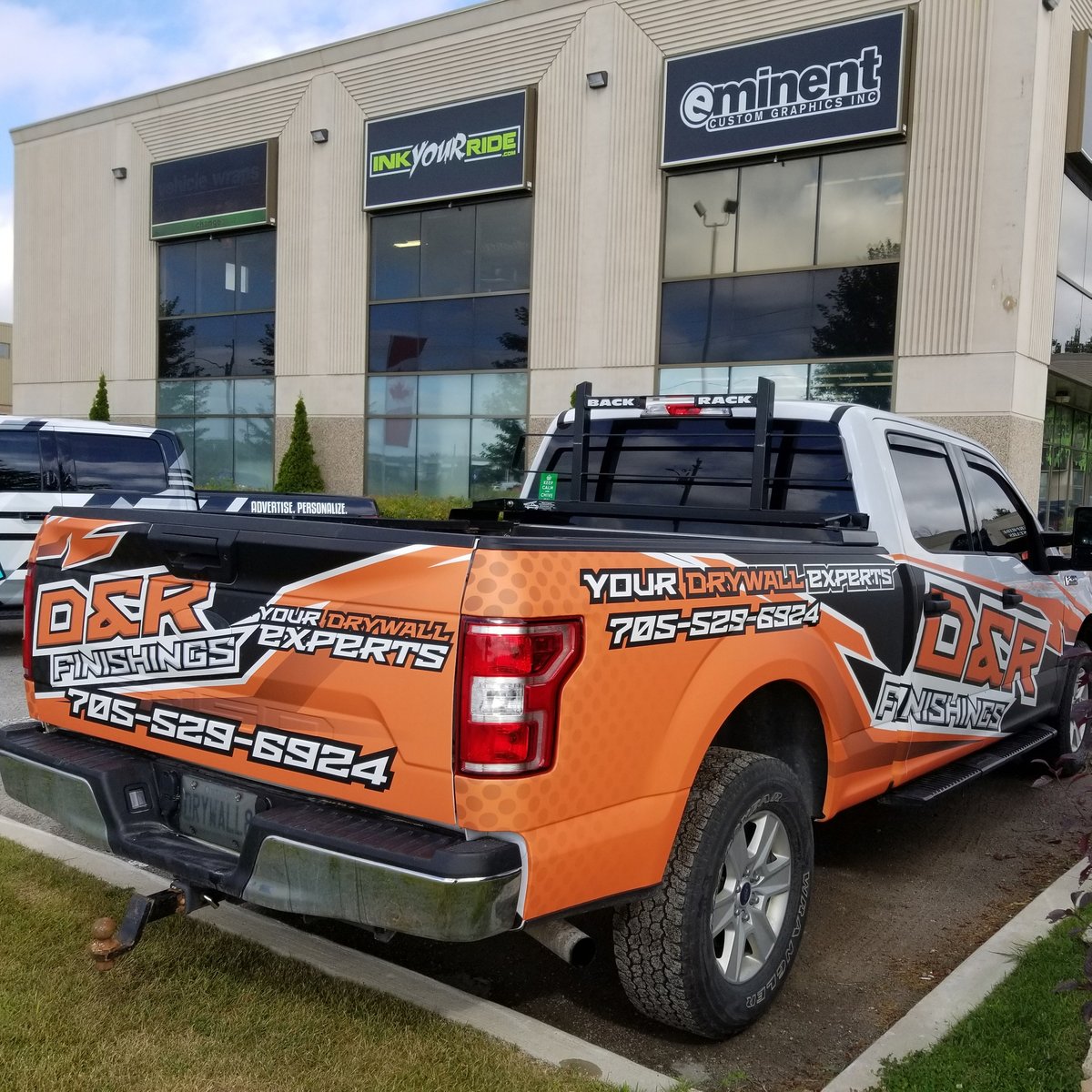 EminentGraphics's tweet image. One White. One Black. One Matte. One Gloss. 2 different trucks with the same design for D&amp;amp;R Finishings that will definitely get them noticed on the road! #vinyl #vinylwrap #vinylgraphics #vehiclewrap #vehiclewraps #wrap #wraps #customgraphics #custom #vehiclegraphics #barrie