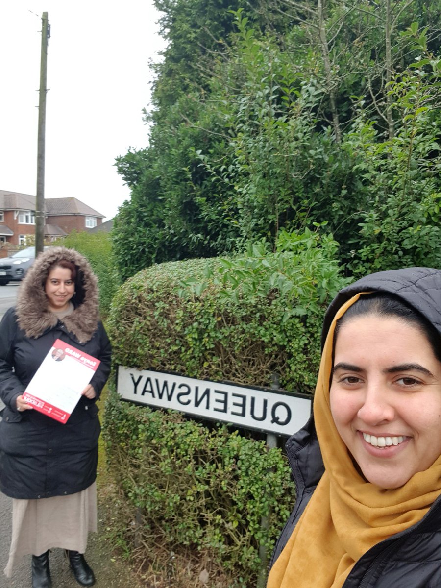 CllrNeghat's tweet photo. Spent the afternoon #campaiging in #Mansfield for @Sonya_Ward with @Nazkk @ng_labour. #VoteLabourDec12 #VoteForALabourGovernment #TimeForChange https://t.co/Tw2XVBI2oZ