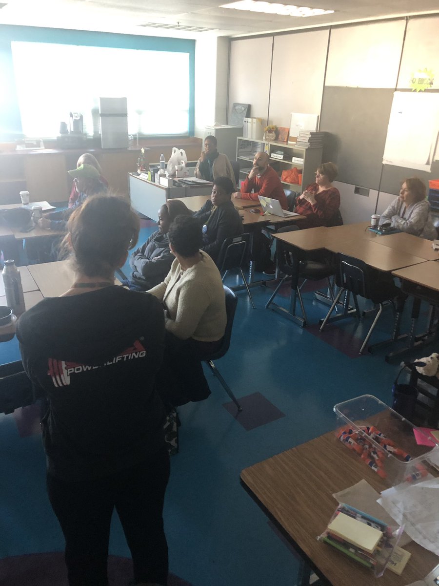 It’s a great day for professional learning Assets vs. Defecits @APS_OEE <a href="/DHMS_EEC/">Mia Elliott</a>