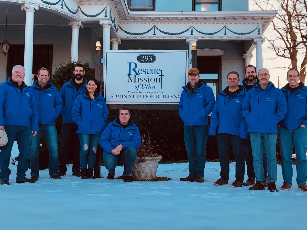 Wolfspeed's tweet image. We believe in #PoweringOurCommunity – from the communities in our backyard of Durham, N.C. to the communities near our newest fab site in upstate New York.