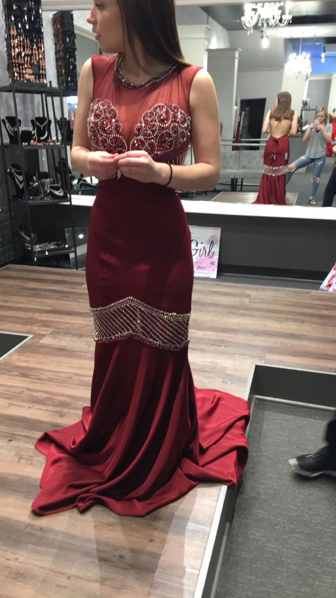 I’m selling both of my prom dresses from junior and senior year so if you’re interested message me for details(: