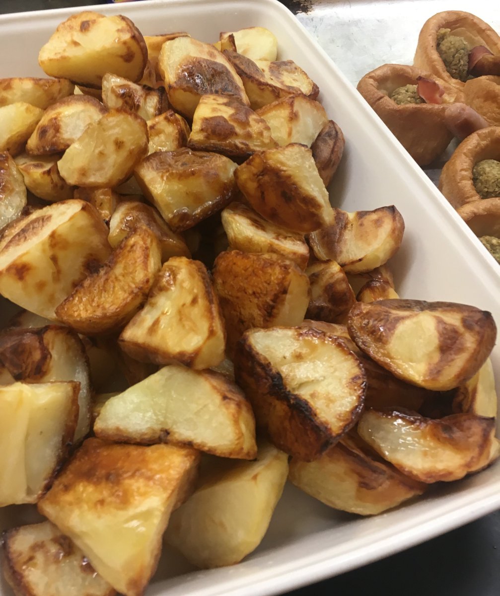 Christmas lunch was a very festive affair today with carols and hats as well as the lovely lunch cooked by Alex and his team.  Thankyou to all the extra helpers. #christmas #family #teamcharborough