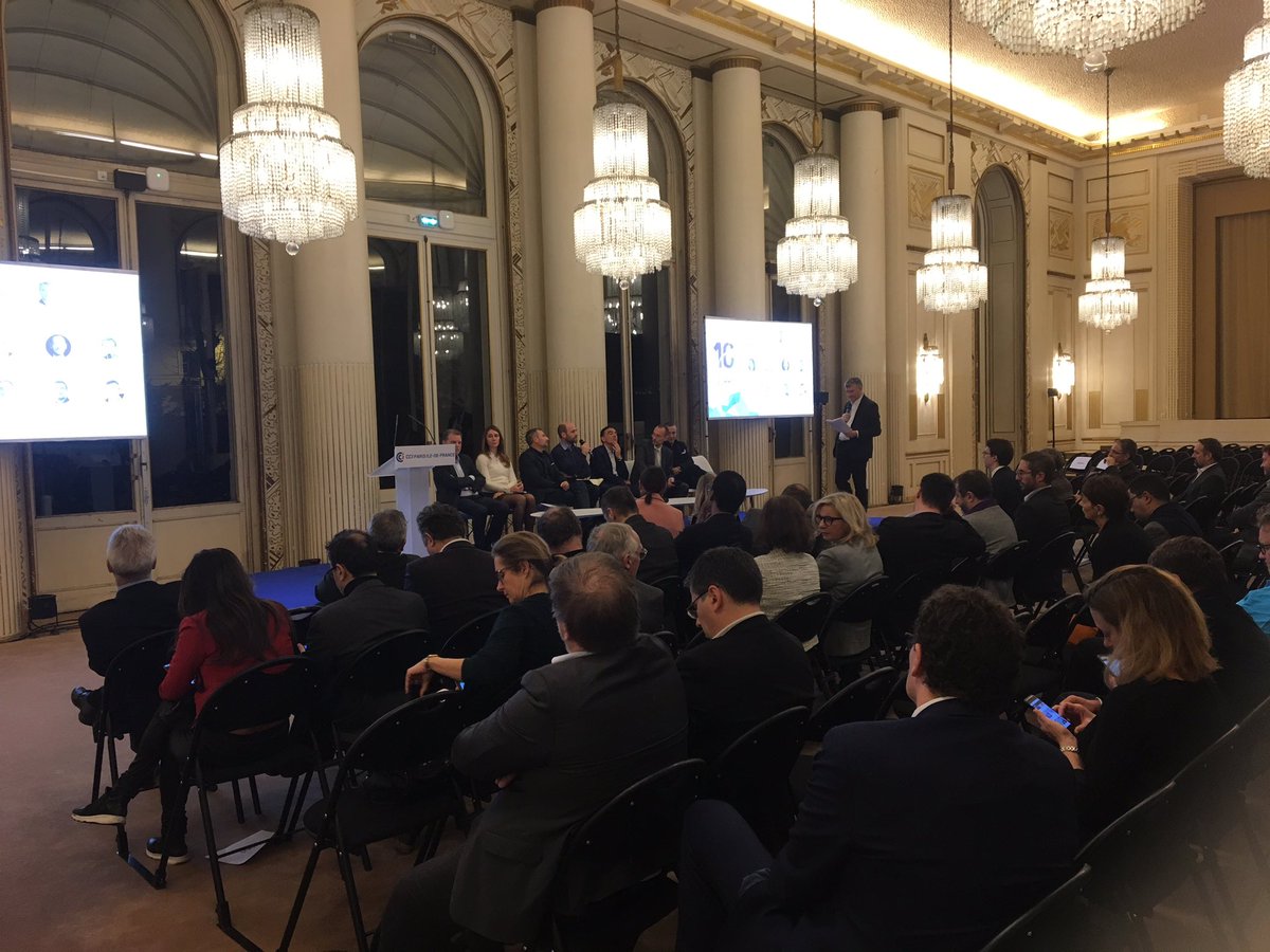 openciosummit's tweet photo. #OCS19, une belle réussite. Merci à nos partenaires @Cigref @CRiP_asso @journaldunet @OSS_Paris @CCI_Paris_IdF https://t.co/d984WjcVY3