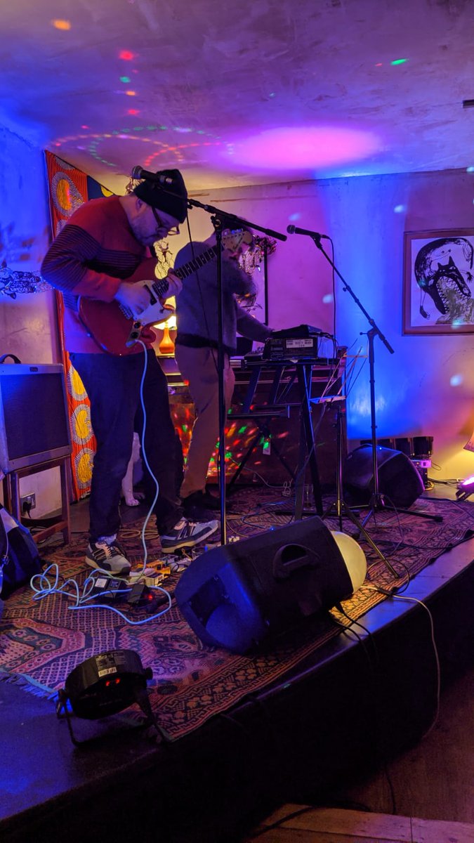 We're really enjoying the amazing <a href="/fruitywaterband/">Fruity Water 🐀</a> at our gig tonight at @RosehillartsThe in collaboration with @GigBuddiesMH ❤️🎸