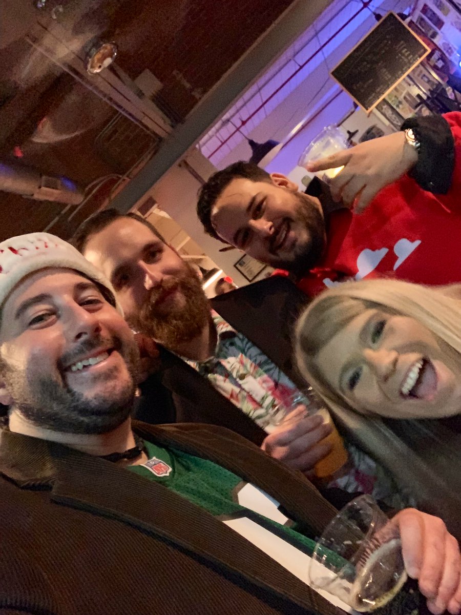 2RoadsLee's tweet photo. Great time celebrating the holidays w my @2RoadsBrewing fams at the mothership the other night! #hohoho #hoppyholidays https://t.co/7ziv2s6UtG