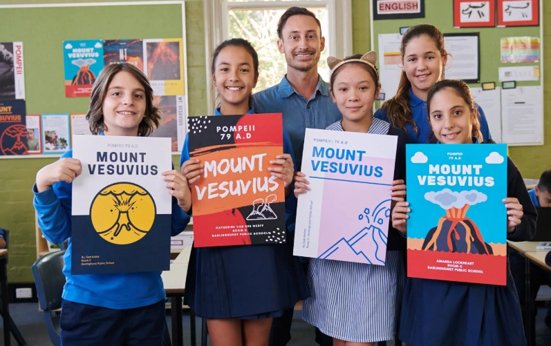 🎨 Canva for Education canva.com/education/ Canva now offering free premium accounts and tools for teachers and their classes for this powerful graphic design tool. #edtech