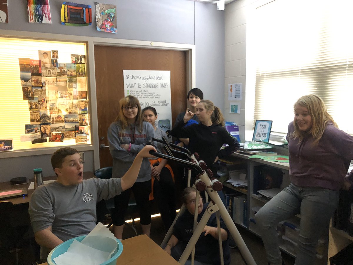 jacquiemarshall's tweet photo. Pres and VP of @PlayUnified set up a “Night at the Museum” game for us! Good friends, good times! #playunified #unifiedclub #middleschool #includeeveryone #choosetoinclude @DMS_AlexMN @amyjostaples @LukasGotto https://t.co/qh1vo7i4Hd