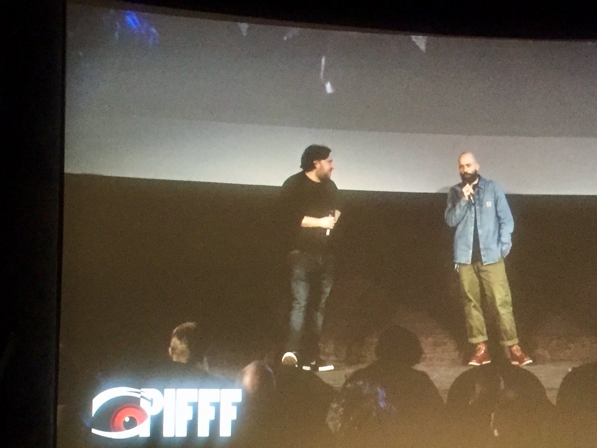 Dparra04's tweet photo. Soirée d’ouverture de l’indispensable #PIFFF @parisfantastic avec la projection de Color Out of Space de @RichardStanley7 en sa présence. À la présentation le super duo #FaustoFasulo @CyrilDespontin Et c’est parti jusqu’au 17 déc ! https://t.co/kZBwkaDCYc