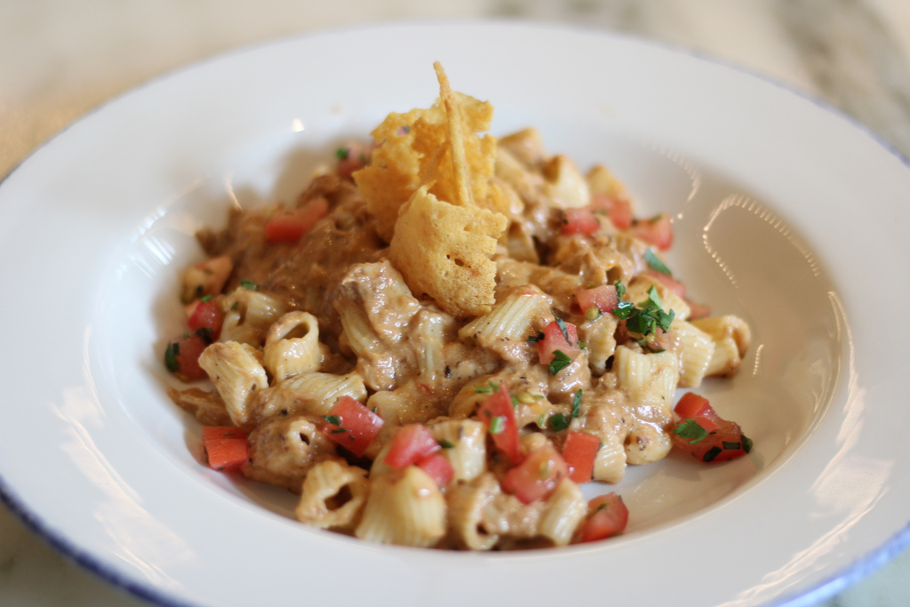 Made with 100% Gluten Free House Made Pasta, our Bolognese is 100% delish. Join us for lunch to get in on it. 

#emporiumkitchenandwinemarket #emporiumfortcollins #craftcocktails #instafood #oldtownfortcollins #instayum #glutenfree #pasta #lunchtime