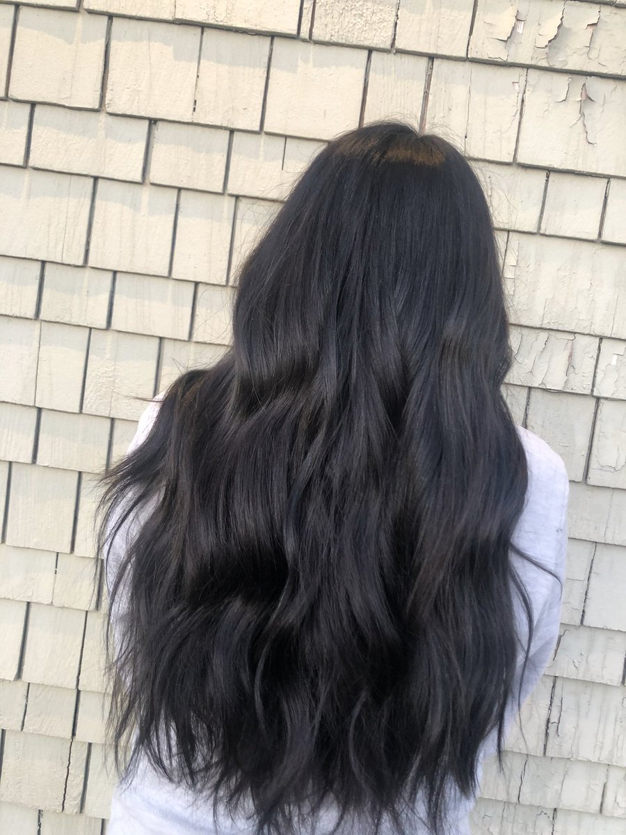 Mads_critch's tweet photo. Come see me and get your hair ready for the New Year 👸🏼 https://t.co/q6uXgpxUJW