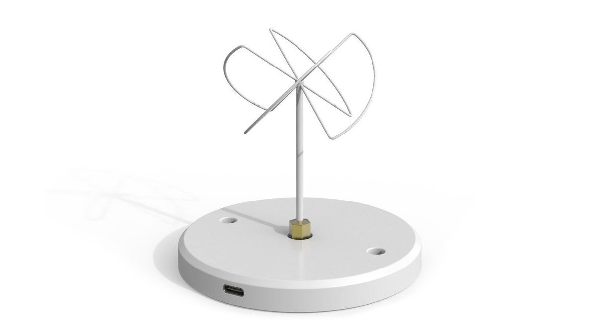 ruuvicom's tweet photo. Often low-power sensor network creators experience problems with collecting and routing the data. #RuuviGateway is built to address all these issues hands down π
Read more on #RuuviBlog: https://t.co/PNRXEusSxF https://t.co/YZCDg5FRFP
