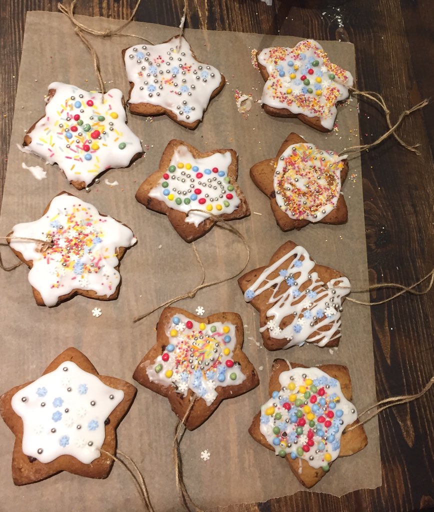 Who said that engineers cannot be creative?! Go <a href="/gyroglove/">GyroGear</a> #merrychristmas