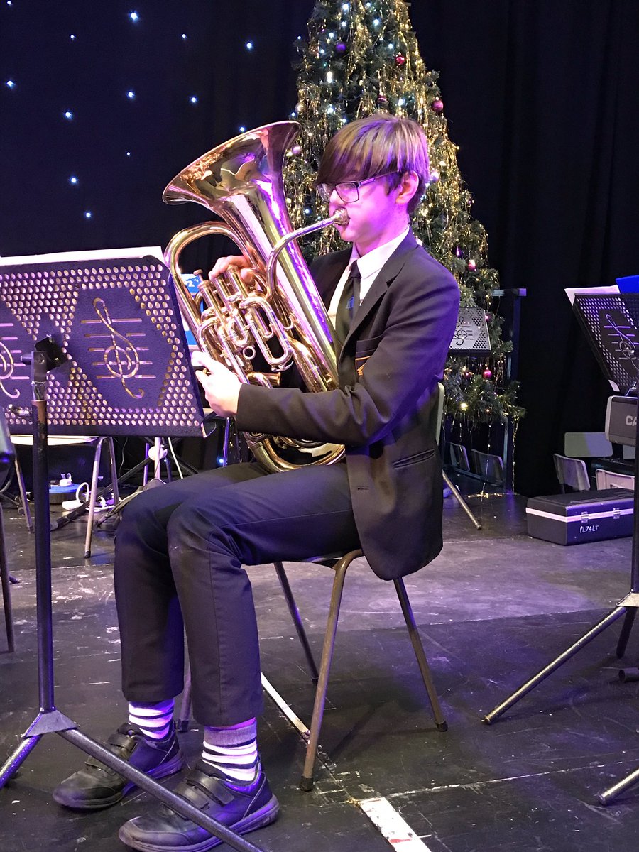 Cartwrightmus's tweet photo. Another awesome 👏 evening with fantastic performances from our very talented students. #heles #proudenoughtopop https://t.co/o0Gju7mdhO