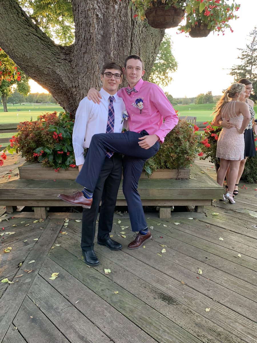 RNevill15's tweet photo. Happy birthday Spleegan... sorry @Keegan_McGann  my bad. https://t.co/XNTN1EEub1