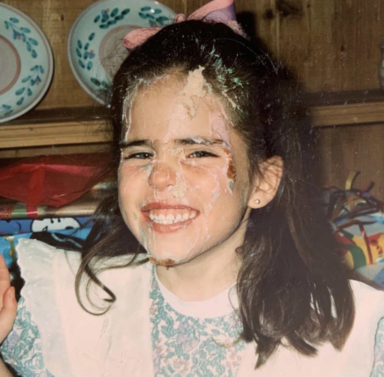 Happy birthday Karla Souza I m very proud of you, thanks for being such a wonderful woman. 