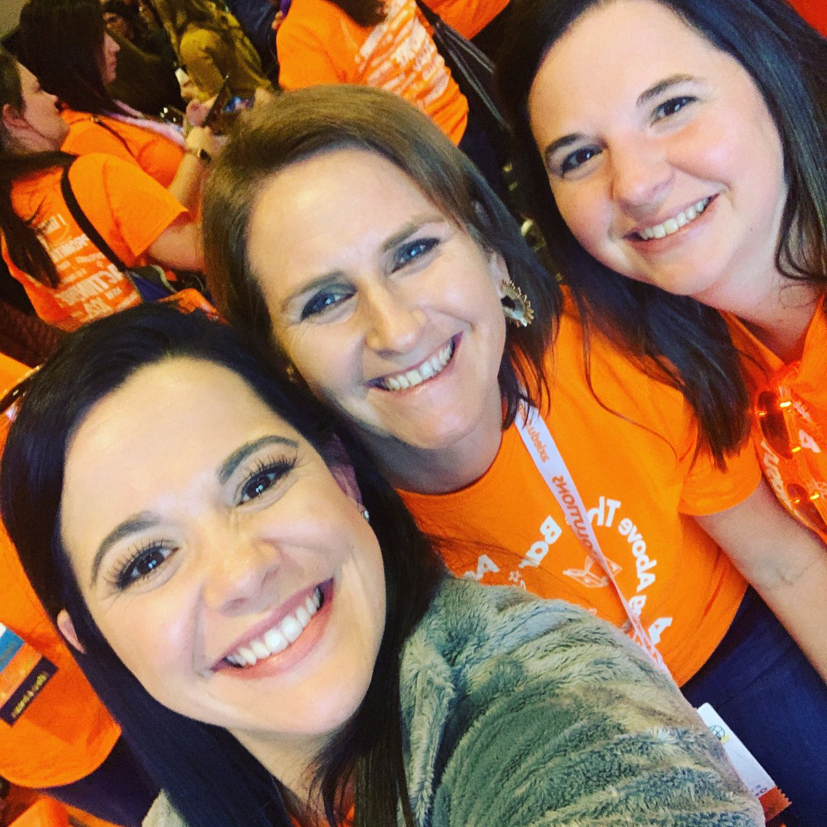 emilycdawkins's tweet photo. #lacue19 #axiedu #promlacue https://t.co/UH8Qswo0bu