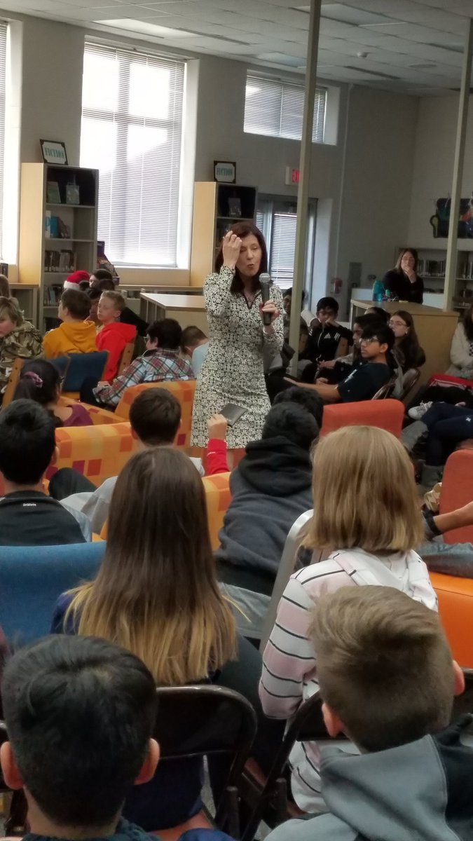 Iowa46's tweet photo. Elly Swartz great author of realistic fic for middle schoolers weaves mental illness conditions through stories She takes away the stigma and writes so we can all relate Scullen 7th graders enjoyed her strong messages! Thanks Scholastic!! @ScullenSharks  @Scholastic @ellyswartz https://t.co/wY3G0Ah4XG
