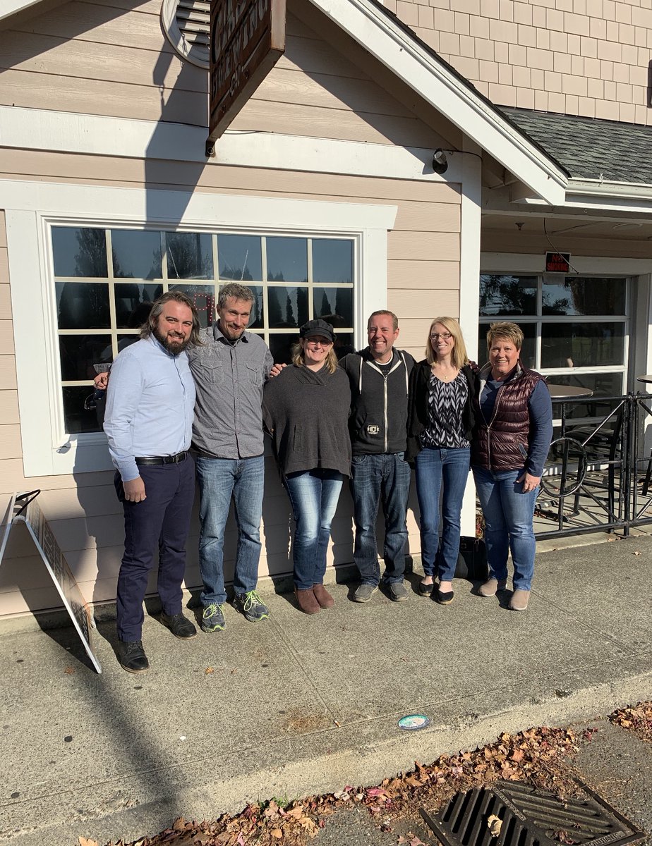 twgcommercial's tweet image. ⭐DEAL CLOSED!⭐Congratulations to Michelle and Paul for starting a new chapter as the proud owners of the Cash Brewing business! We wish nothing but the best for them both! #clientrepresentation #congratulations #sucess #commercialbroker #commercialrealestate #commerciallisting