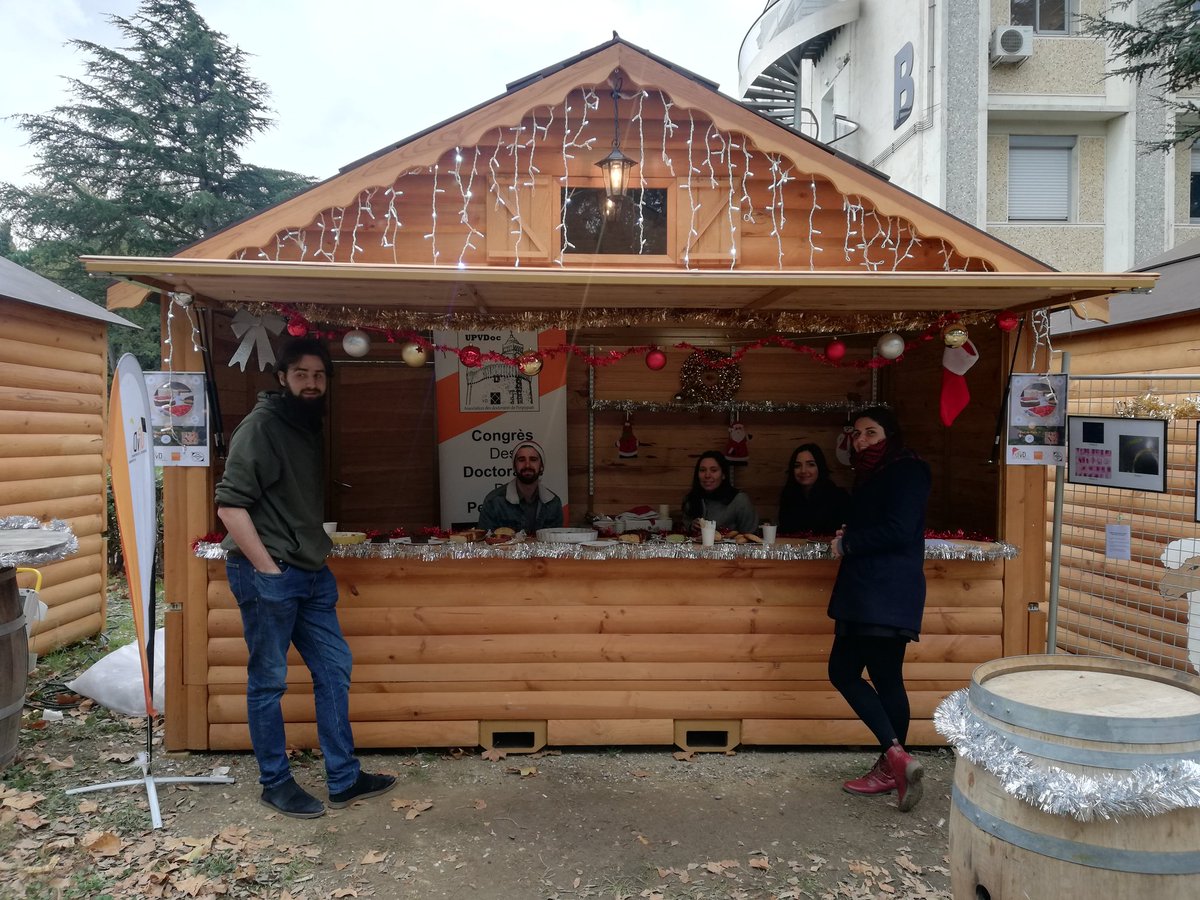 L'UPVDoc, est présente au Campus Week du 11 au 12/12 sous la pinède  et vous offre : cookies, financiers pistache et nature, gâteaux natures saveurs citron et cannelle, gâteau au chocolat et tartes aux pommes vegans, café, jus de fruits... On vous attend nombreux !! 😋😋🍰🥧🍪