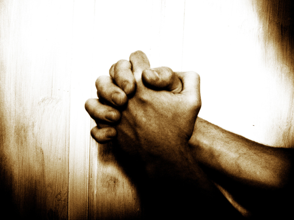 CarlMWhite1's tweet photo. GOD DOES NOT NEED OUR PRAISE https://t.co/bpAFkQIUqs https://t.co/fknYWM0lfL