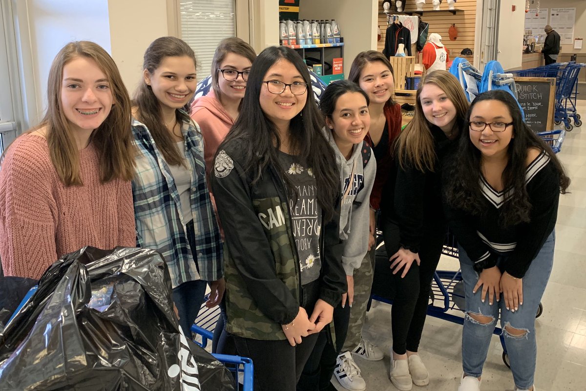 Had a great time with West Fresh Student Government buying toys for <a href="/ROLakota/">Reach Out Lakota</a> today! #WEareLakota #FirebirdFamily