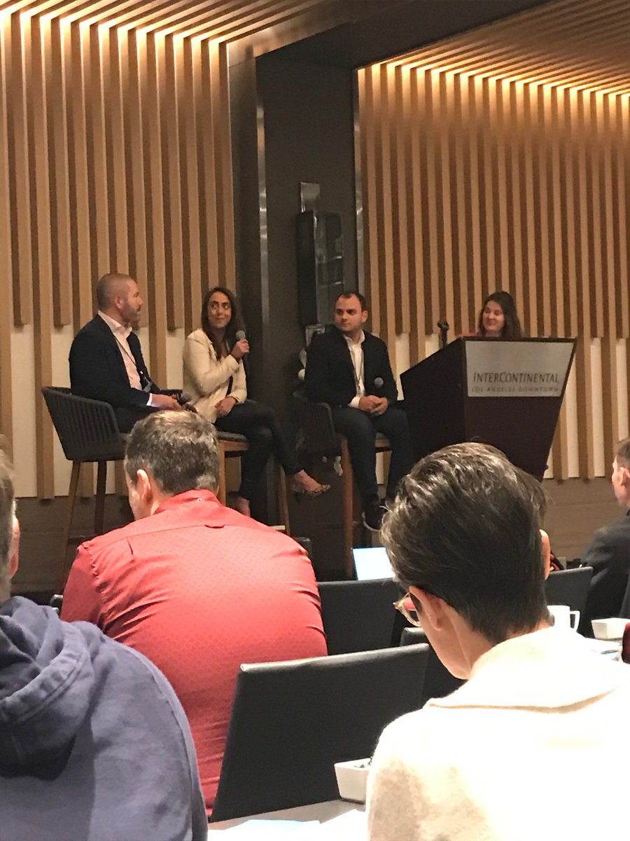 netquest's tweet photo. Right now, our expert Gil Oliveira (3rd from left to right) is participating in a discussion panel at the #IAConverge2019
Our #GenuineData and #GenuinePower never stop!
#Survey #Data #Sampling https://t.co/C1k7Kd0RB1