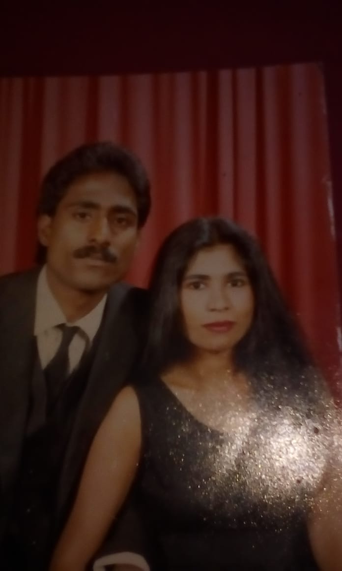 MoodleyBrian's tweet photo. Hi all ,dis is me n my wife in dis pic,at t moment we r separated,I HV a heart condition, meaning my heart is functioning at 30%,I HV so much to do bit not much time to live,I want to own my own home so daty FAM is secure,is der a good Samaritan dat can help me achieve my dreams https://t.co/SUheehUSsa