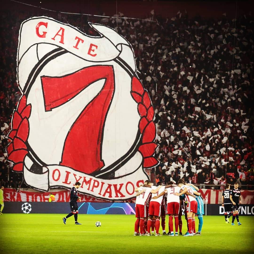 Red7Vagabundo's tweet photo. #olympiacos #osfp #thyra7 #gate7 #gate7_old_scHool #redhooligans #Olympiacos #OSFP #katimagiko #EisaiStoMyalo #olymp7acos πΊπ₯βͺπ΄ https://t.co/7FYYo2dDmN