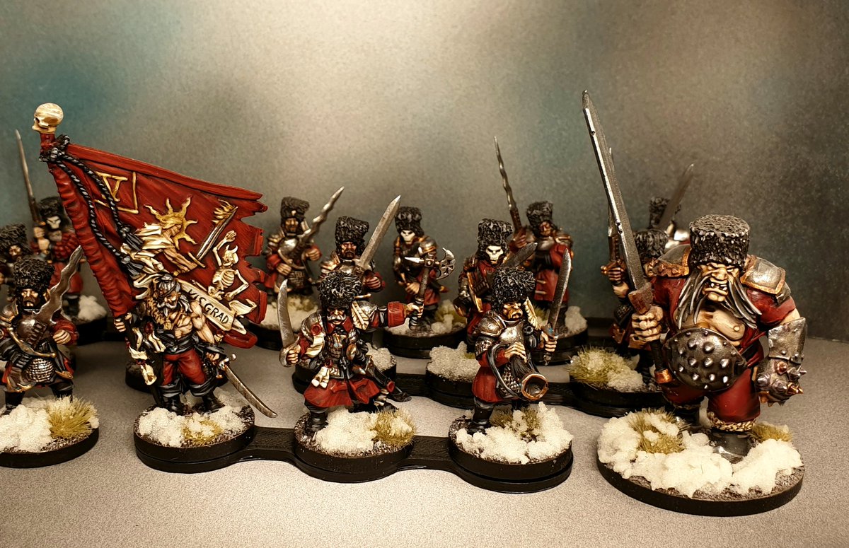 Kisgrad Royal Guard, stalwart defenders of the Tzarina.(Freeguild Greatswor...
