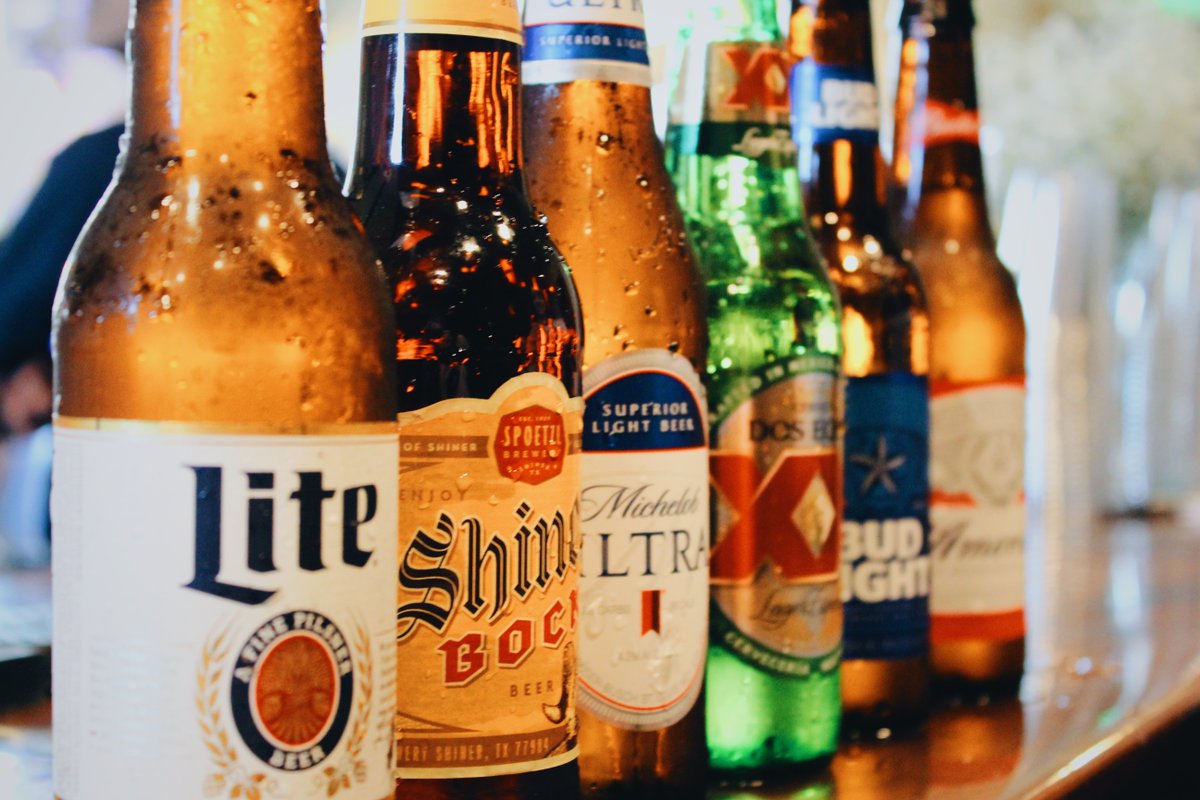 One of our favorite types of events to cater are happy hours! We'll make sure your first round of drinks is just as good as your last round!