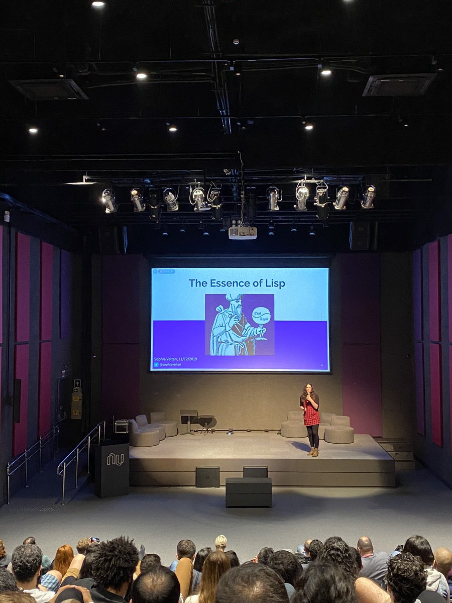 CarolinaPascale's tweet image. Talk incrível da @sophiavelten no meetup @ClojureSP sobre Lisp!
Compartilhando sobre homoiconicity, macros, e reflection!