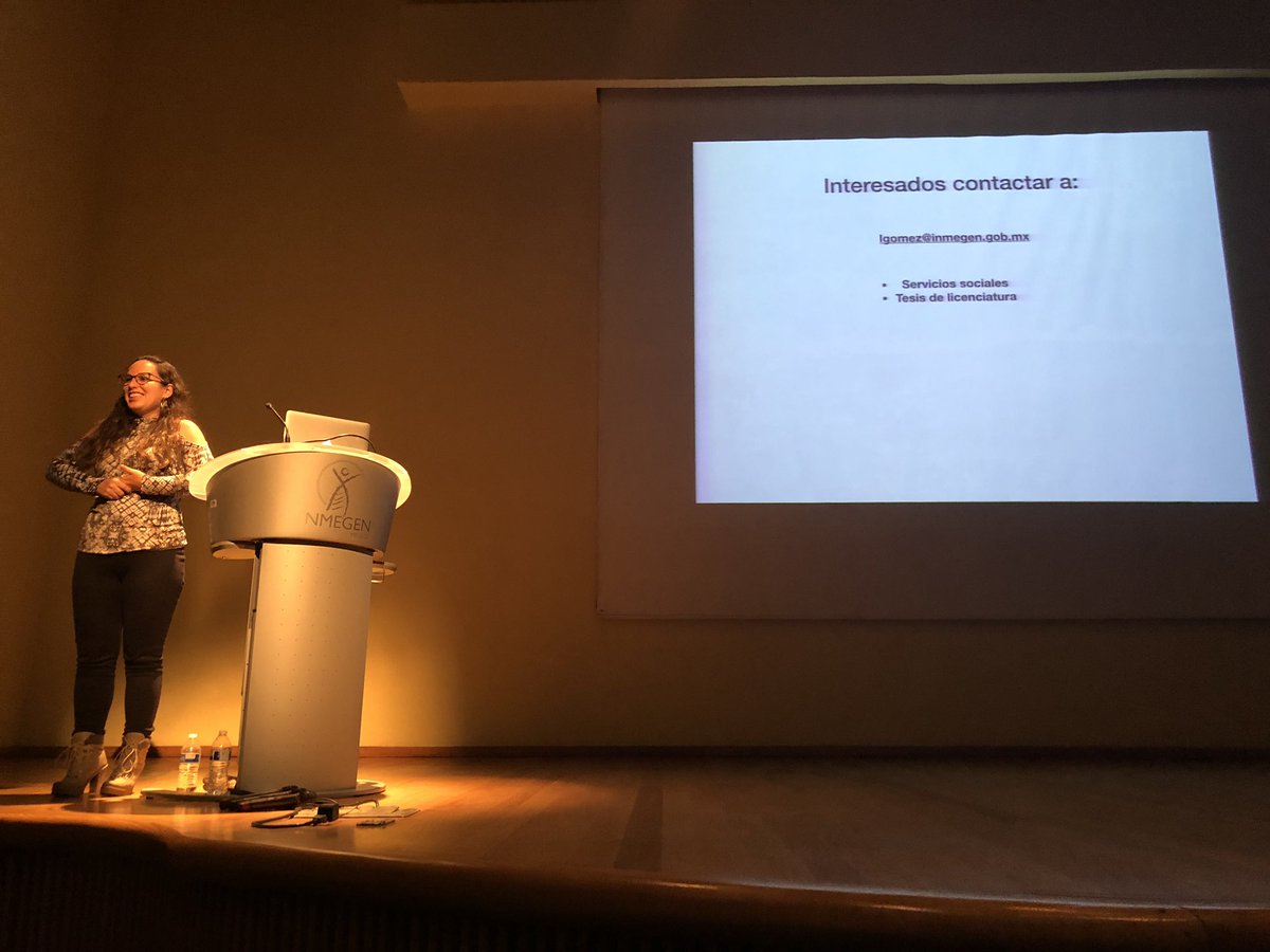 Iehchel's tweet photo. Laura Gómez nos habla de un método para encontrar secuencias únicas en el genoma y genes de fusión, sin necesidad de alineamientos. Semana de la Biología Computacional del @INMEGEN
#CompBioFest
#SemanaBioComp https://t.co/8IbokTvgRu