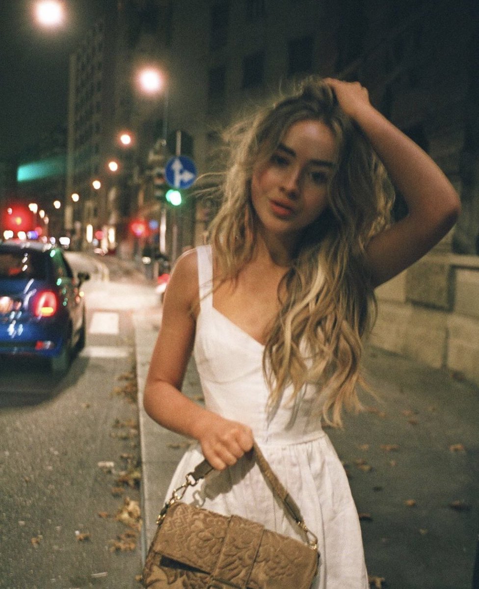 we had a little dinner date for his birthday and he took this pic of me 🥺❤️