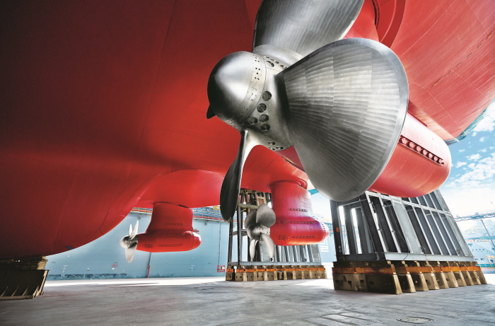 HELLENICSHIP's tweet photo. ABB completes delivery for the world’s most advanced #icebreaking #LNGcarrier #fleet @ABBgroupnews @ABBMarine #gasshipping #vesseloperations #vesselperformance
https://t.co/Pdbmw70uB2 https://t.co/S19gEFxzkk