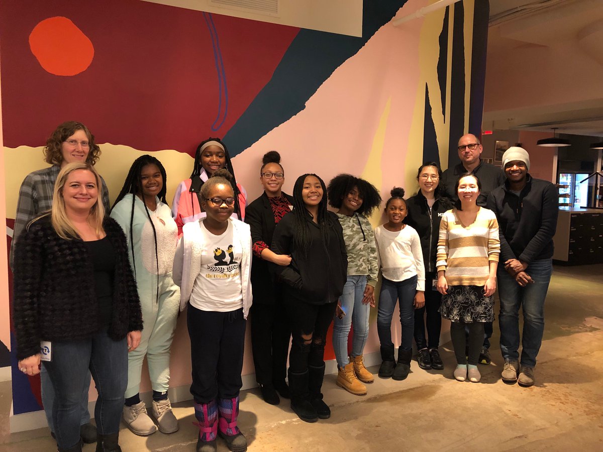 VolunteerBGCNYC's tweet photo. Thank you to @Dropbox for hosting our #FutureTechDivas for a great #CSEdWeek Enrichment!
#BGCNYC19 https://t.co/p4EnYfsore
