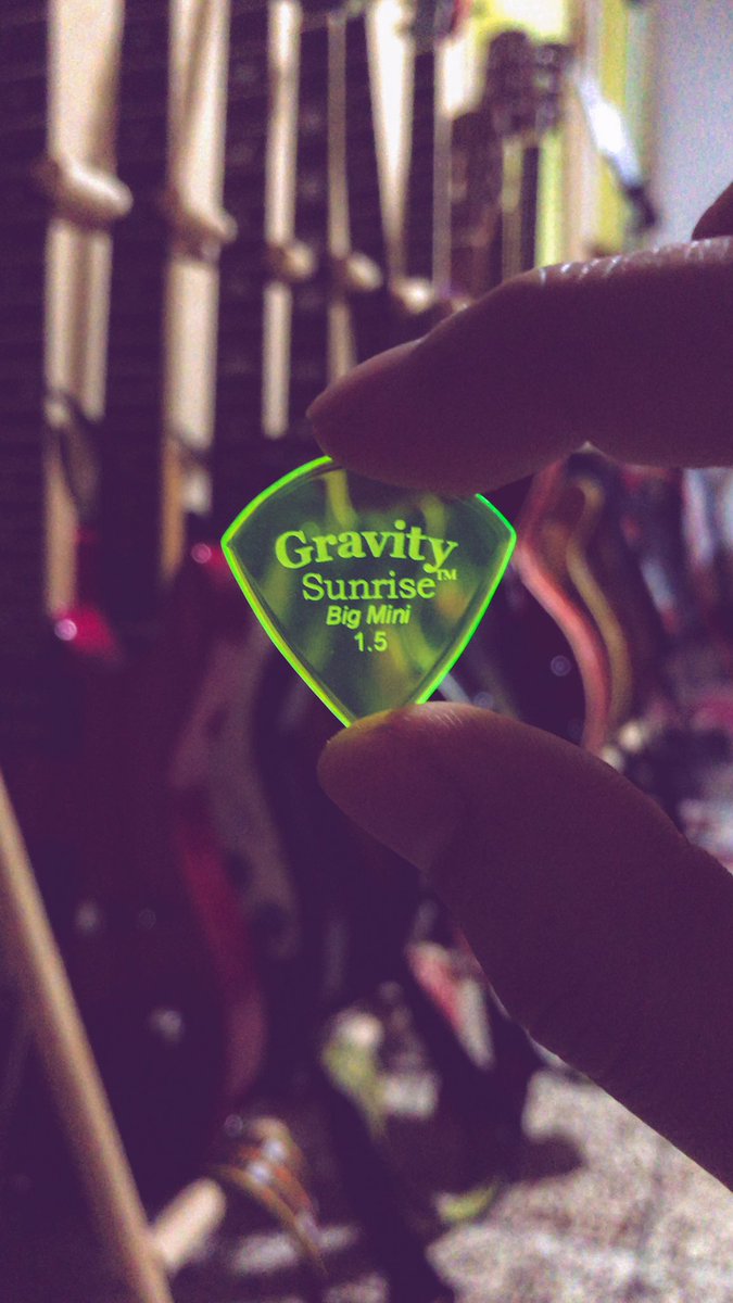 eljuanmasoy's tweet photo. ¡Regalo de mi, para mi!

#guitarpick #pick #gravitypicks https://t.co/eBewPLtA3X