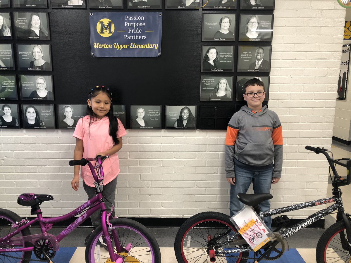 MUE3rd4th's tweet photo. Congratulations  to our 21 day Reading Challenge drawing winners Yoslinn and William! A very special thank you goes out to the Bank of Morton and Priority One Bank of Morton for donating the bikes! https://t.co/zf6zsTceKt